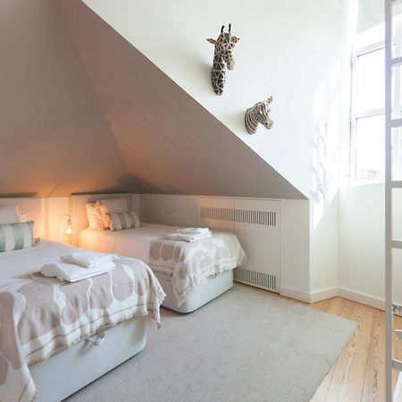 Flh Bairro Alto Design Flat Apartment Lisbon Luaran gambar