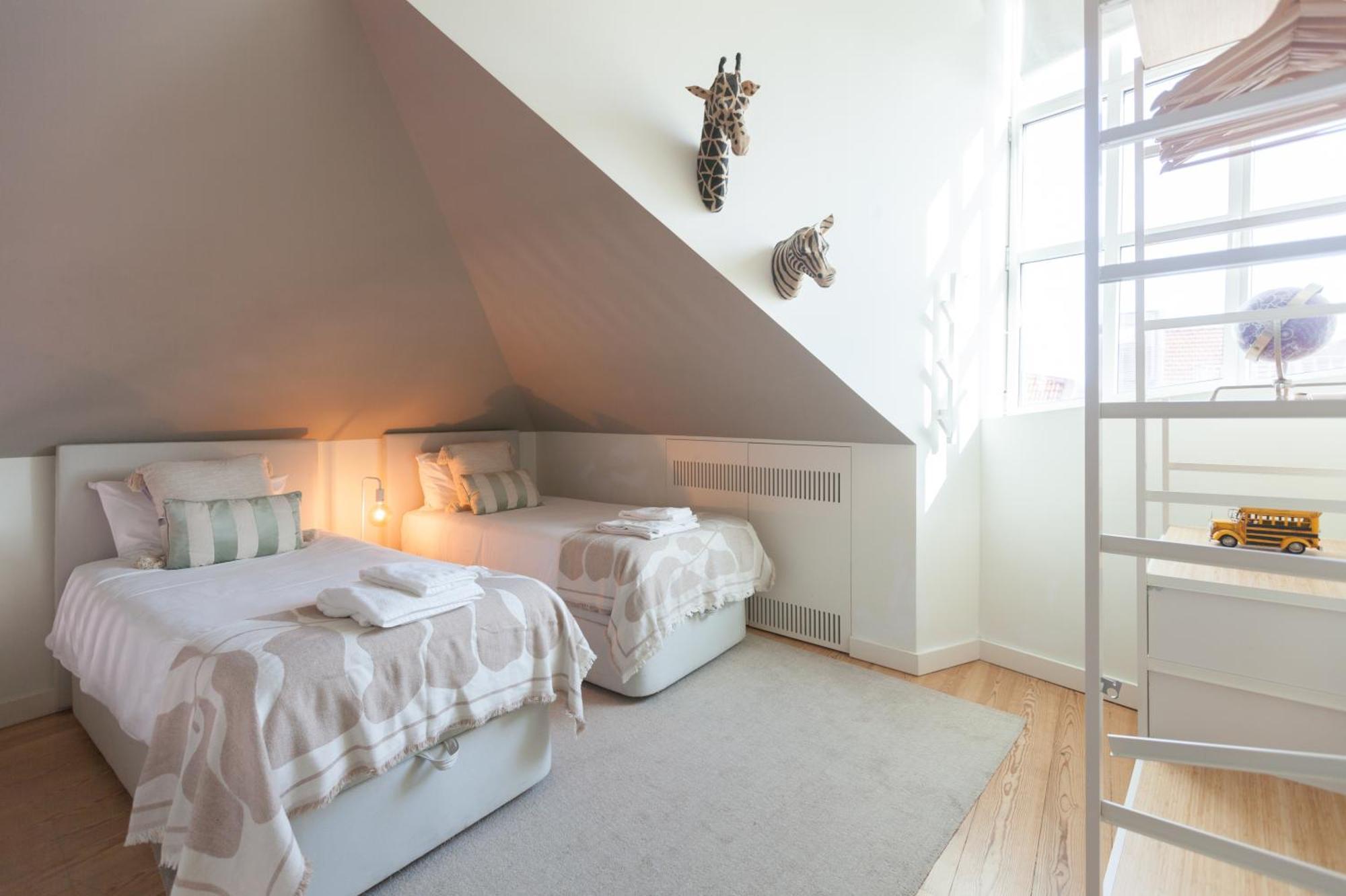 Flh Bairro Alto Design Flat Apartment Lisbon Luaran gambar